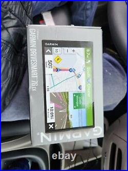 Garmin DriveSmart 76EX 7 GPS Navigator (010-02470-13)