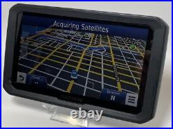 Garmin dezl 770LM 7 GPS Receiver Bundle In Good Condition
