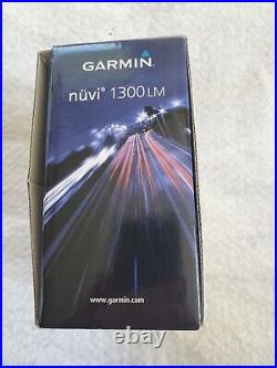 Garmin nuvi 1300LM 4.3-Inch Widescreen Portable GPS Navigator withLifetime Maps