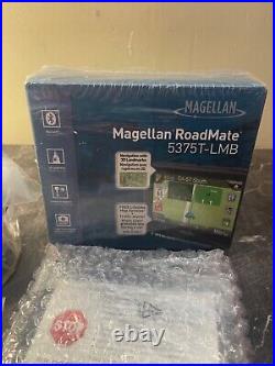 Magellan RoadMate 5375T-LMB GPS-Lifetime Maps-Bluetooth-NEW